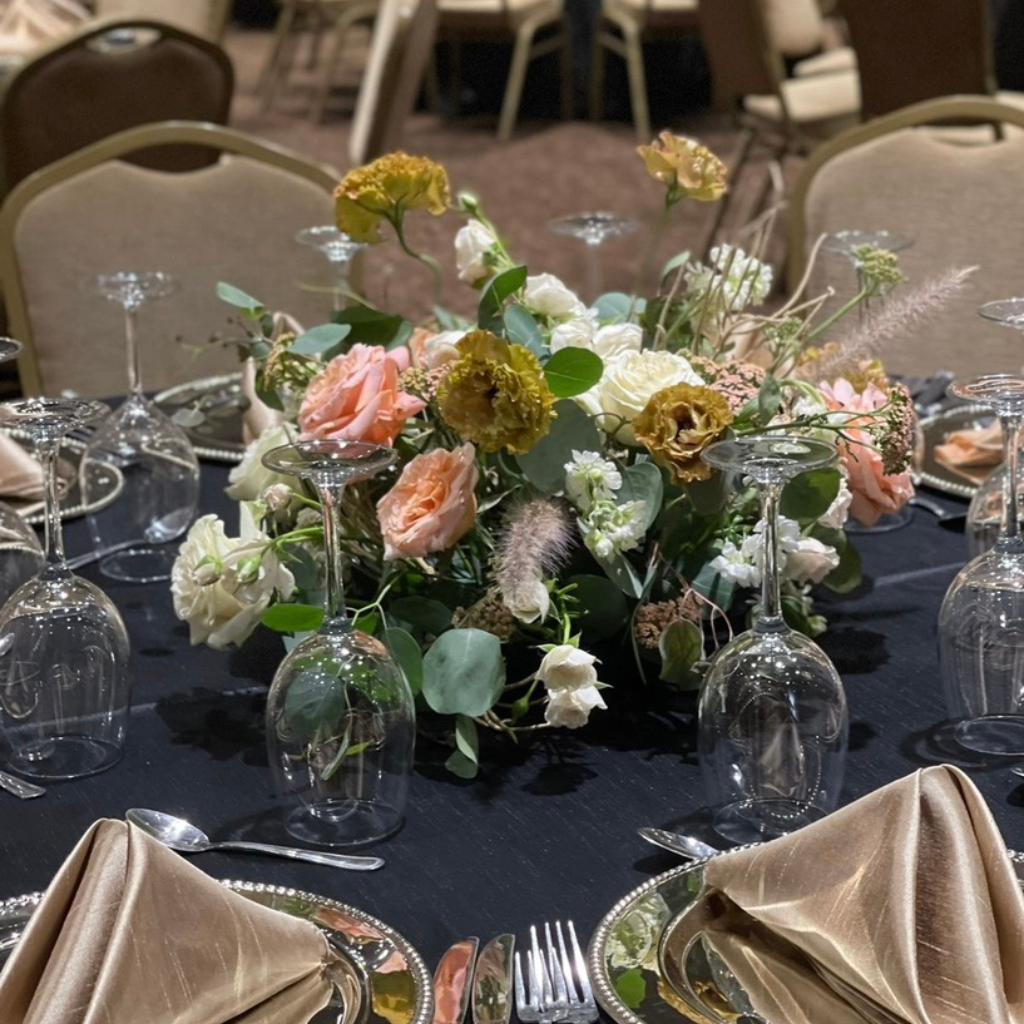 Flower centrepiece